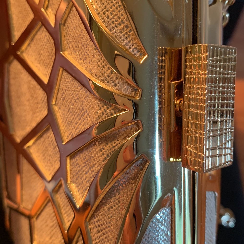 NWT Marciano cutout minaudiere clutch - Picture 8 of 11